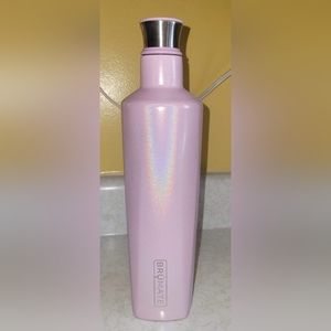 BrüMate 25oz glitter rehydration bottle